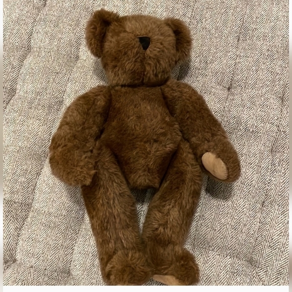 1992 Vermont Teddy Bear Company teddy bear with moveable arms/legs/head - Picture 2 of 5